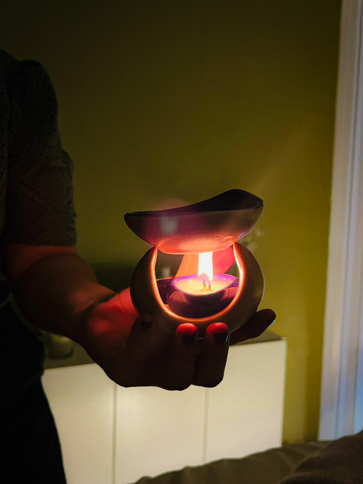 Bandeja Solei com velas, óleos e cítricos
